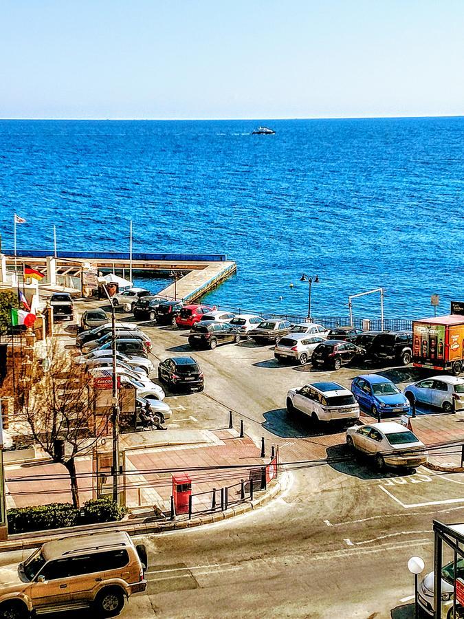 Charming Rooms With A Seaview Сліма Екстер'єр фото